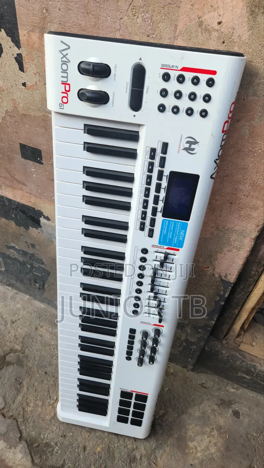 Axiom Pro 61 Midi Keyboard
