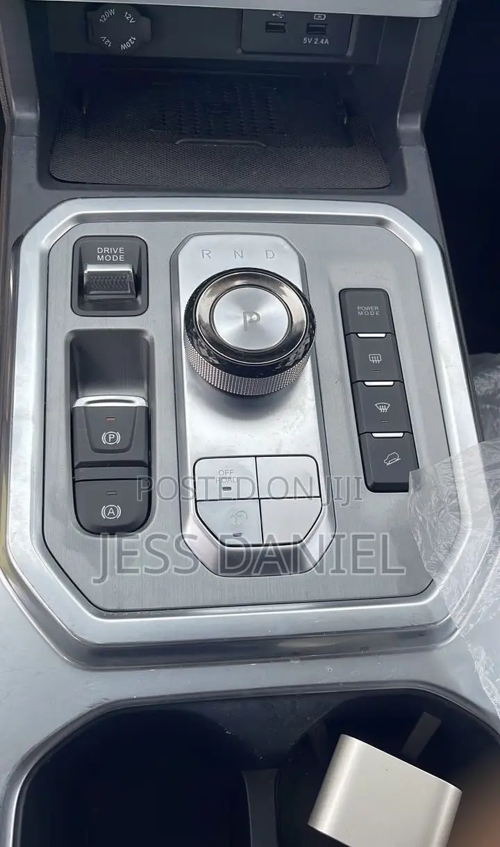 New JAC T8 2025 White