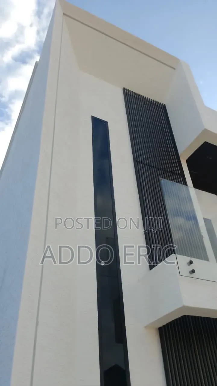 Furnished 4bdrm Mansion in Sissamba Empire, Amasaman for sale