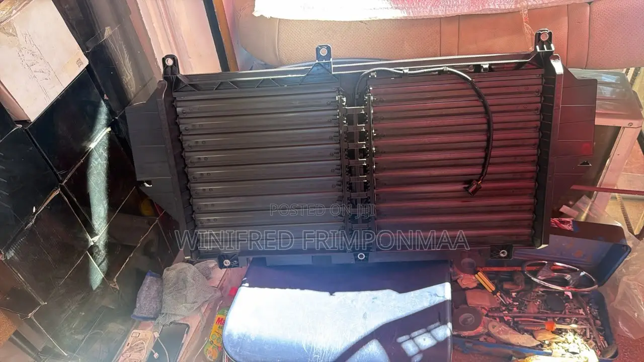 Toyota Tacoma 2022,2022,2023,2024 Shatter Grille