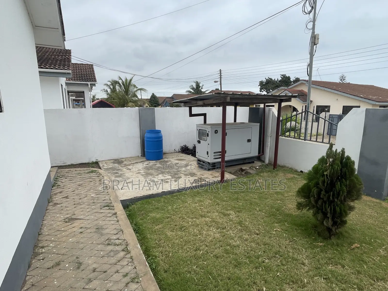 3bdrm House in Braham Luxury, Lashibi for rent