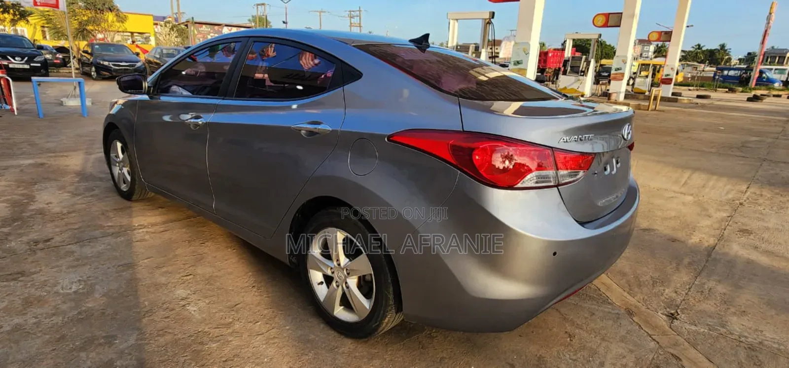 Hyundai Elantra SE 4dr Sedan (1.8L 4cyl 6A) 2015 Gray