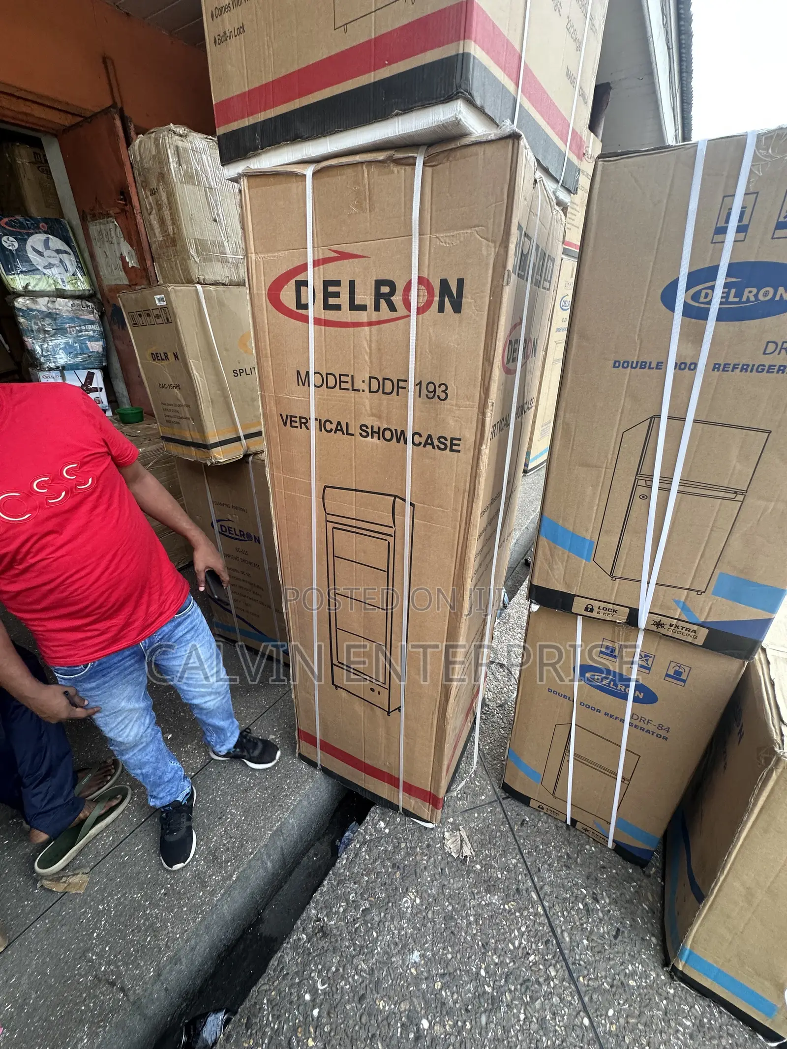 Delron Durable Display Fridge 193 Liters