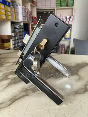 Quality Wooden Door Lock. (Small Size)