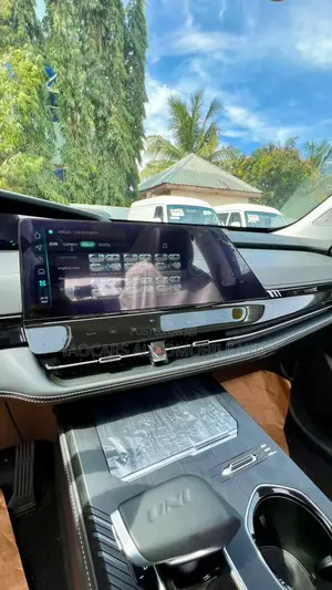 New Changan UNI-K 2.0 Petrol AWD 2025 Gray