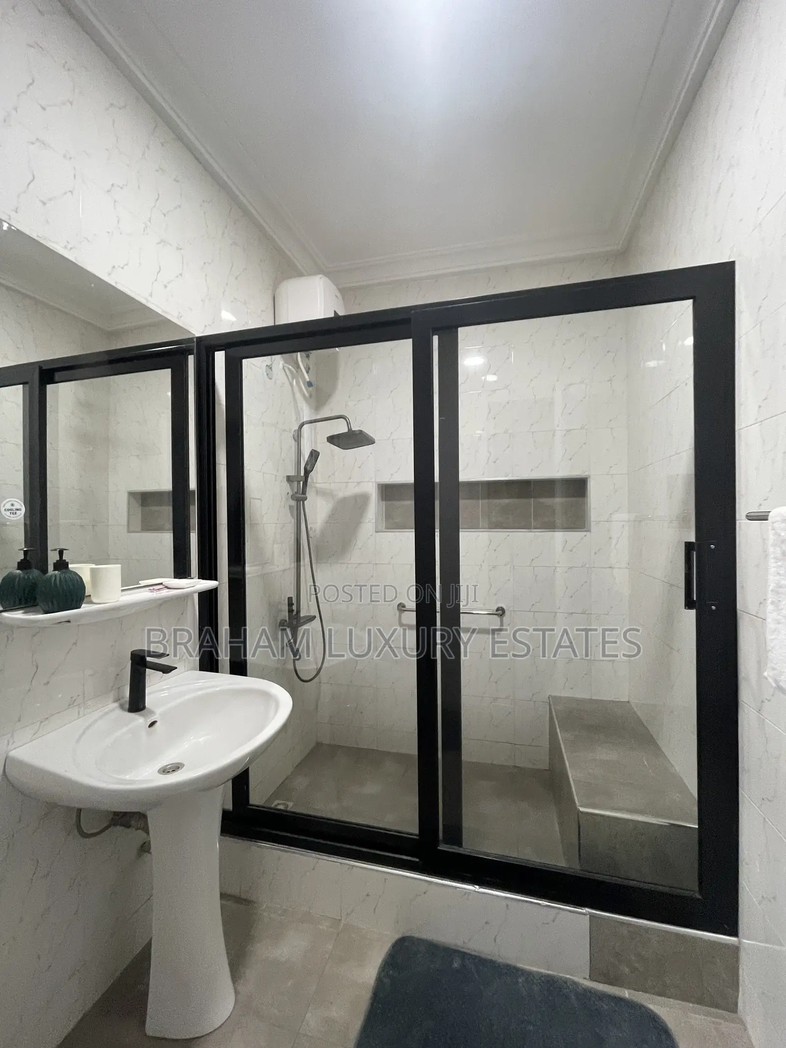 Furnished 3bdrm Apartment in Braham Luxury, Spintex for rent