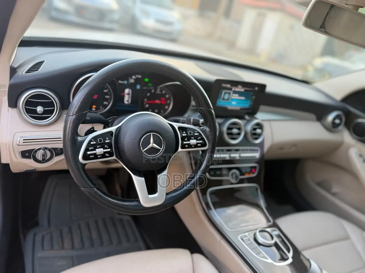 Mercedes-Benz C300 2019 White