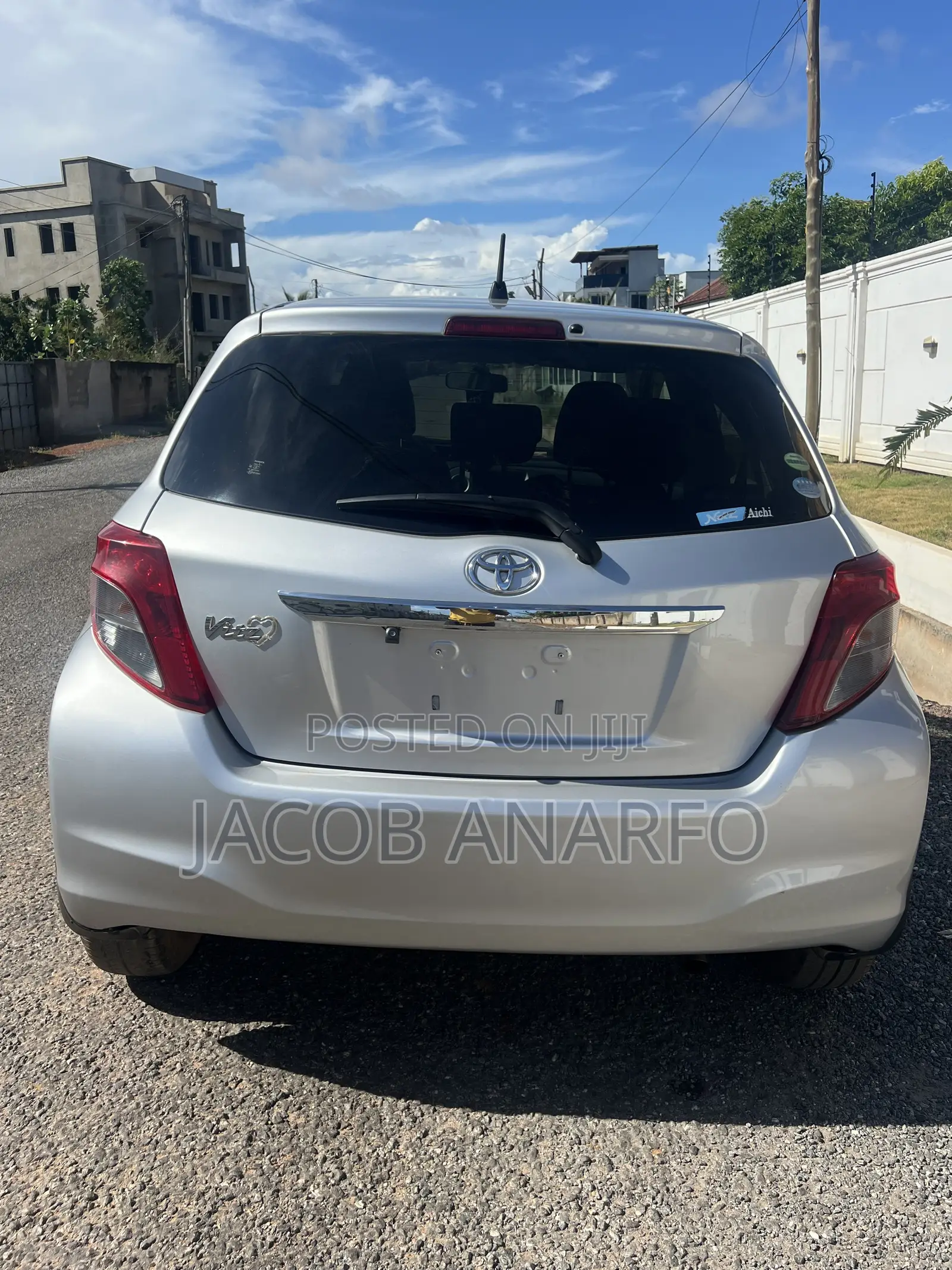Toyota Vitz 1.3 AWD 3dr 2013 Silver