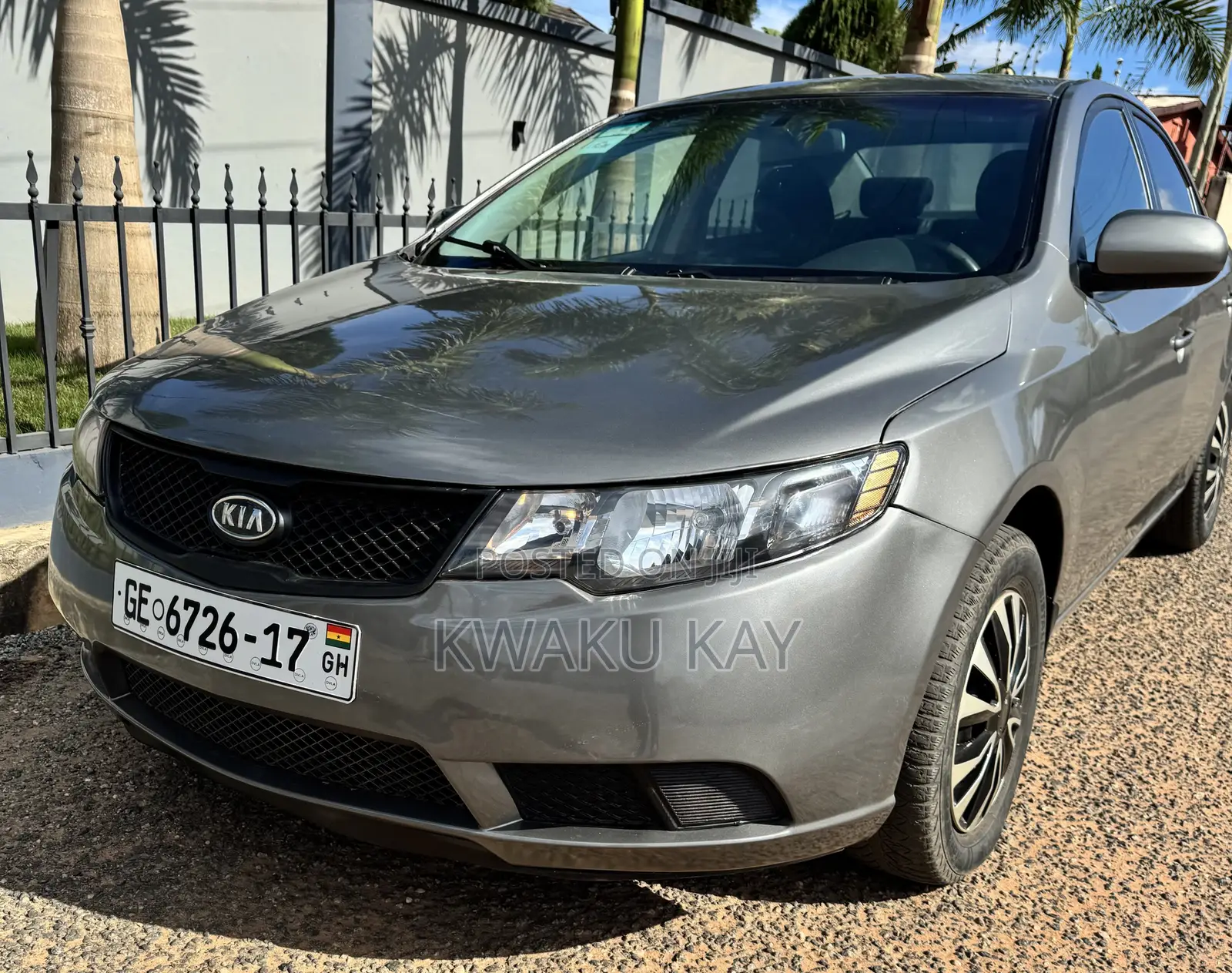Kia Forte EX 2010 Gray
