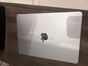 Laptop Apple MacBook Air 16GB Apple M4 SSD 256GB