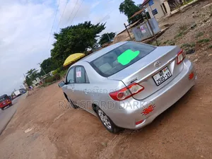 Toyota Corolla 2013 Silver