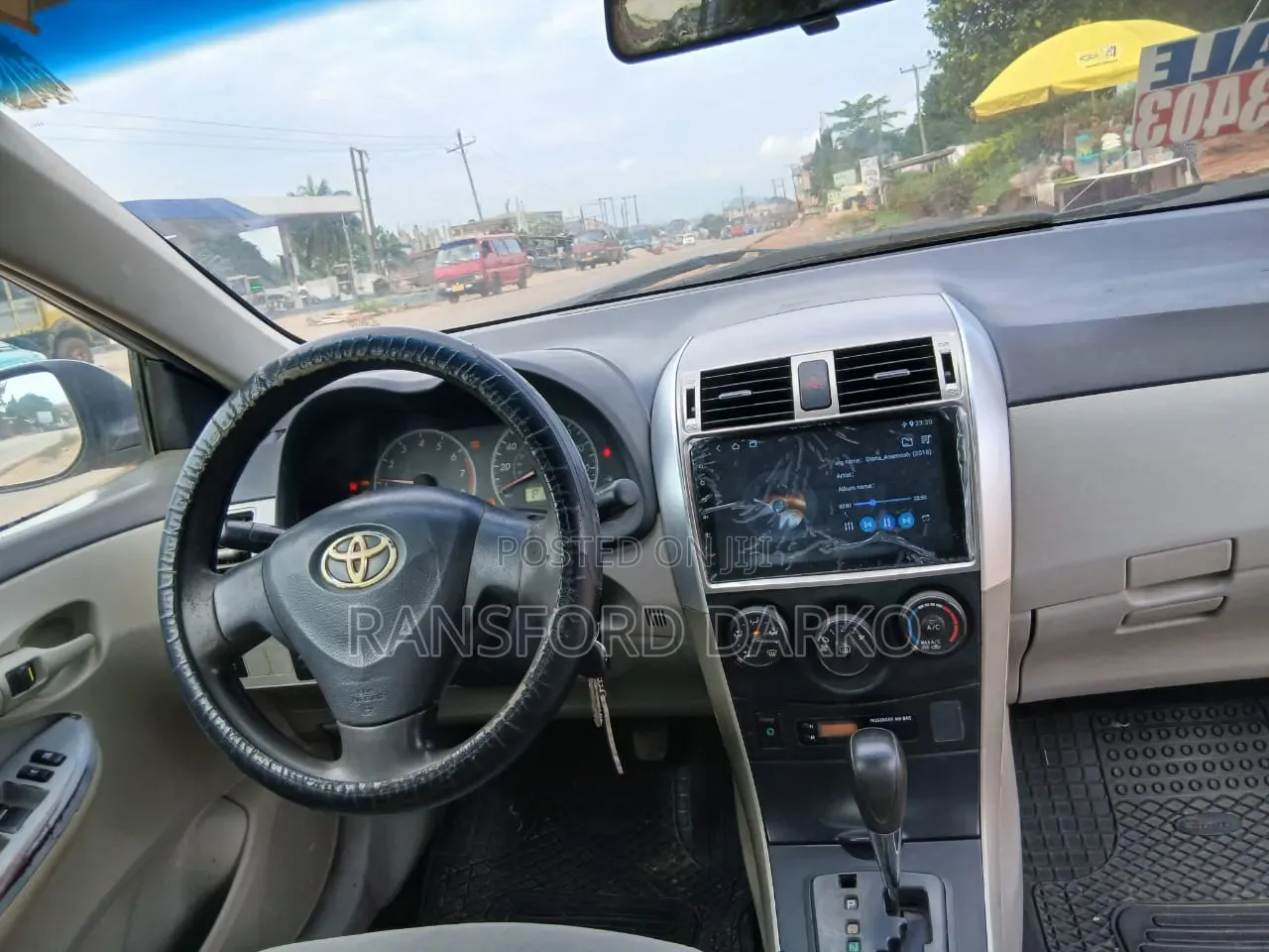Toyota Corolla 2013 Silver