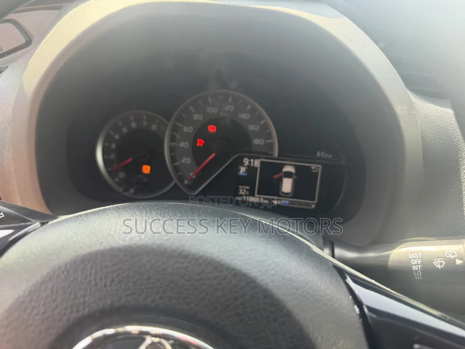 Toyota Vitz 1.3 AWD 5dr 2017 Silver