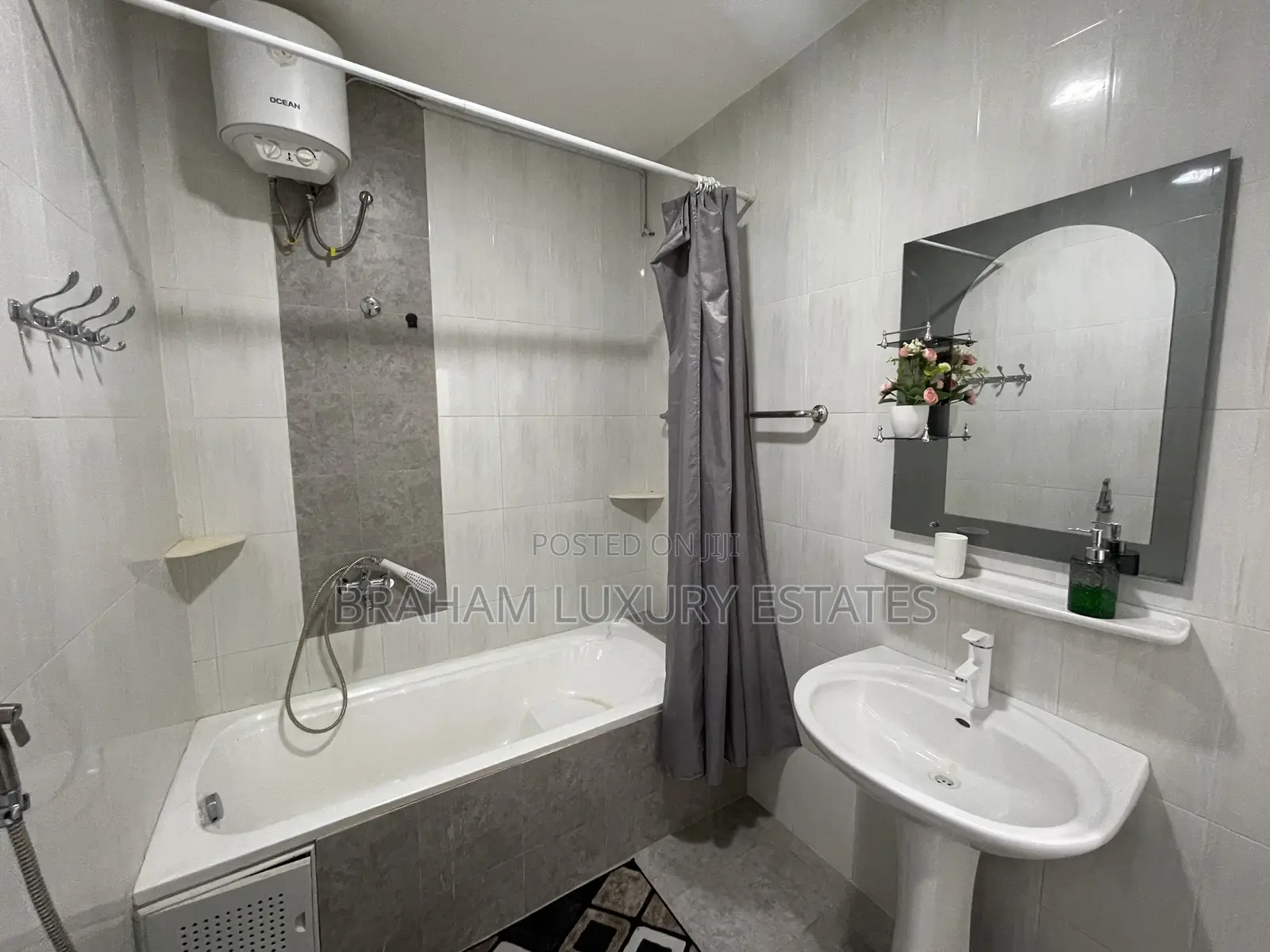 Furnished 2bdrm Apartment in Braham Luxury, Spintex for rent