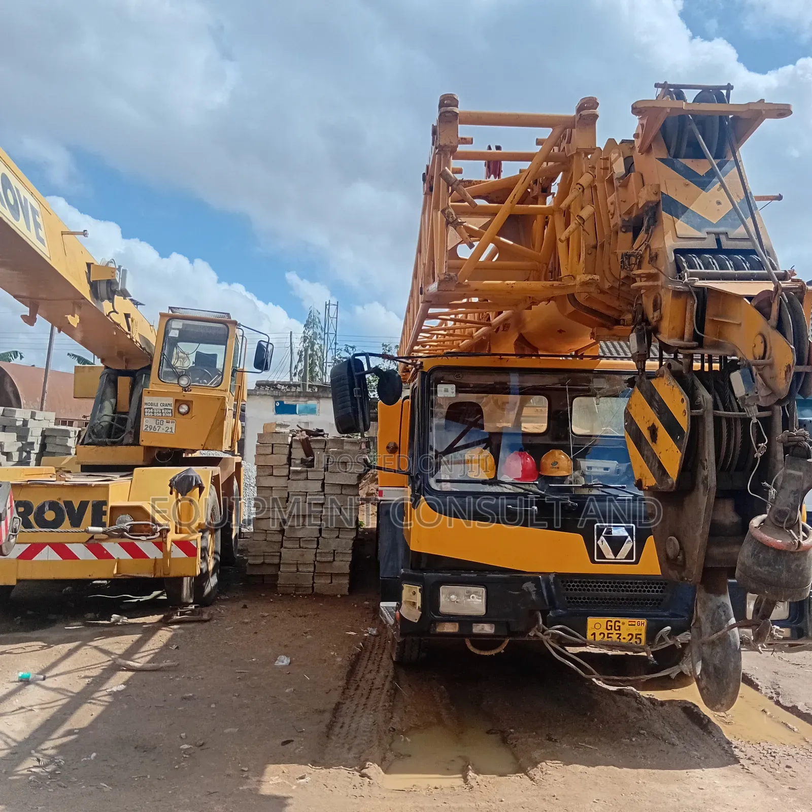 Mobile Crane 30 to 60 Tons for Rent