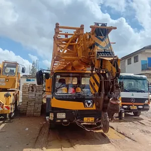 Mobile Crane 30 to 60 Tons for Rent