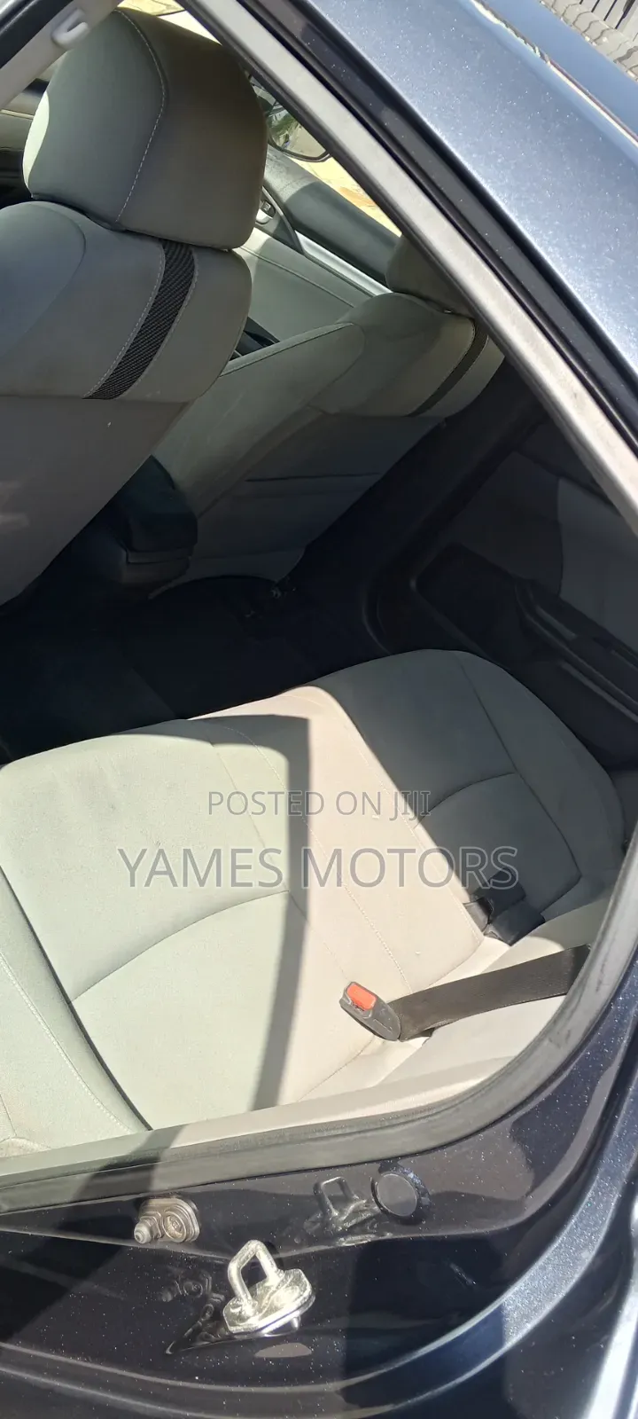 Honda Civic EX-L 4dr Sedan (1.5L 4cyl) 2017 Gray