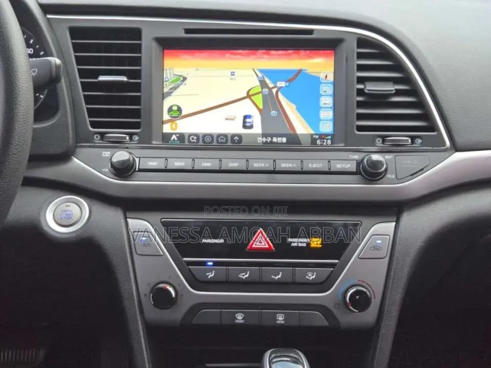 Hyundai Avante 2017 Silver