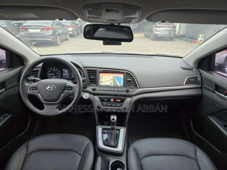 Hyundai Avante 2017 Silver