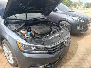 Volkswagen Passat 2.0T S 2018 Black