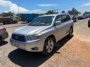 Toyota Highlander Sport 2010 Silver