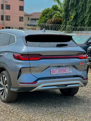 BYD Song Plus 1.5 CVT Hybrid FWD 2024 Gray