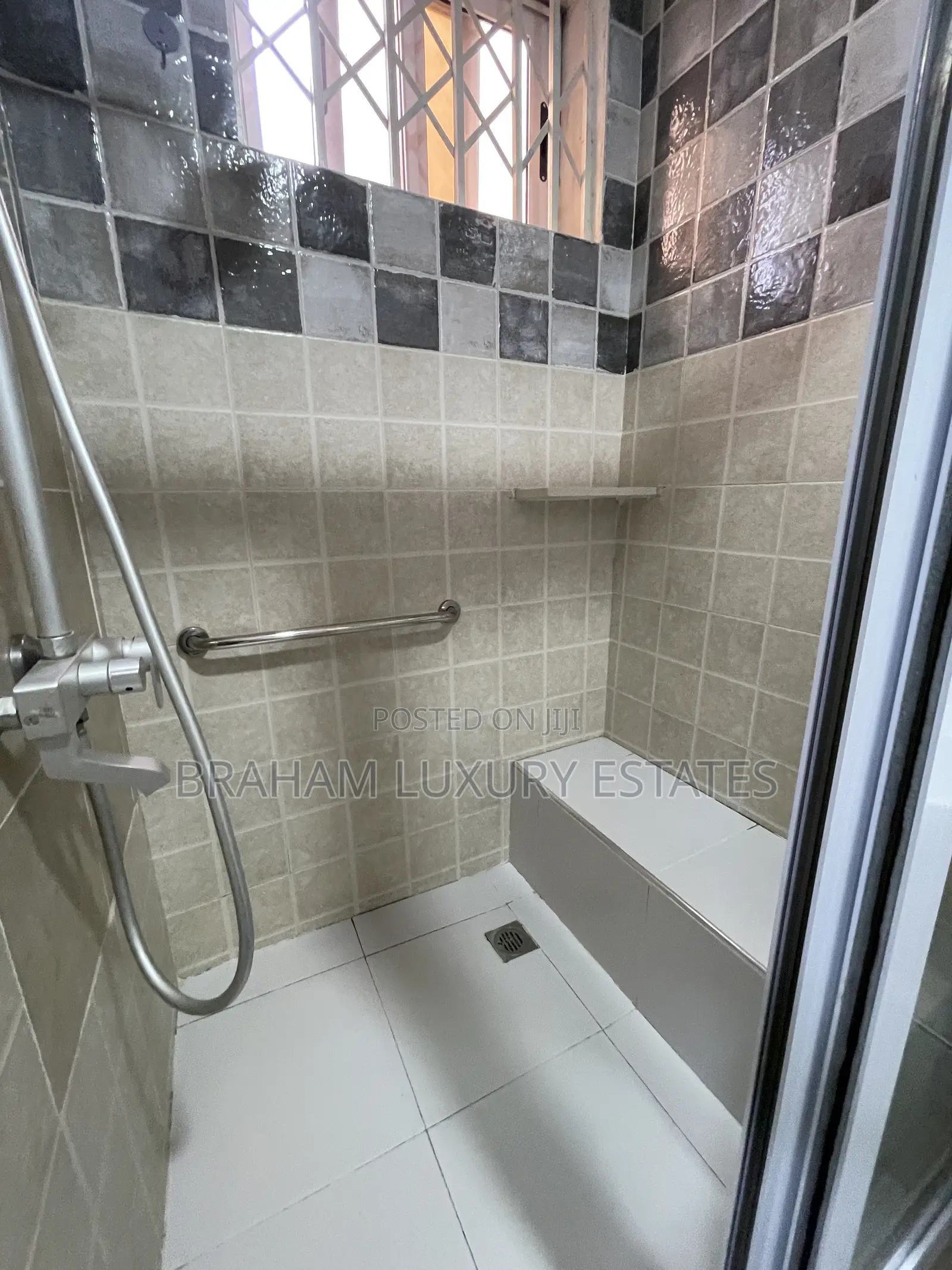 Furnished 2bdrm Apartment in Braham Luxury, Spintex for rent
