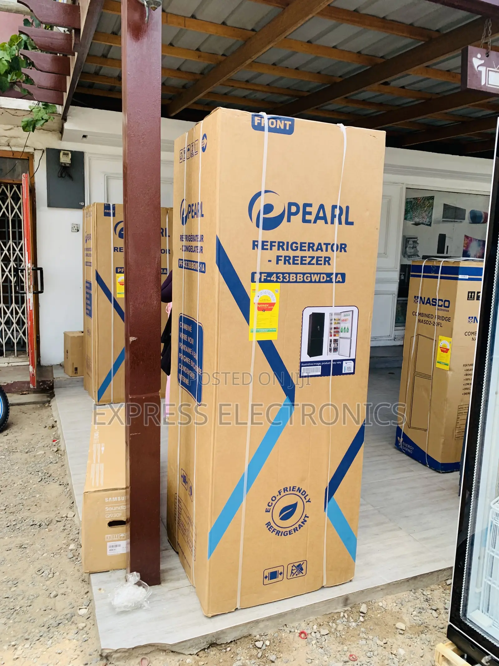 Grab the New Double Door Fridge PF-433bg 309L Pearl With Dispenser