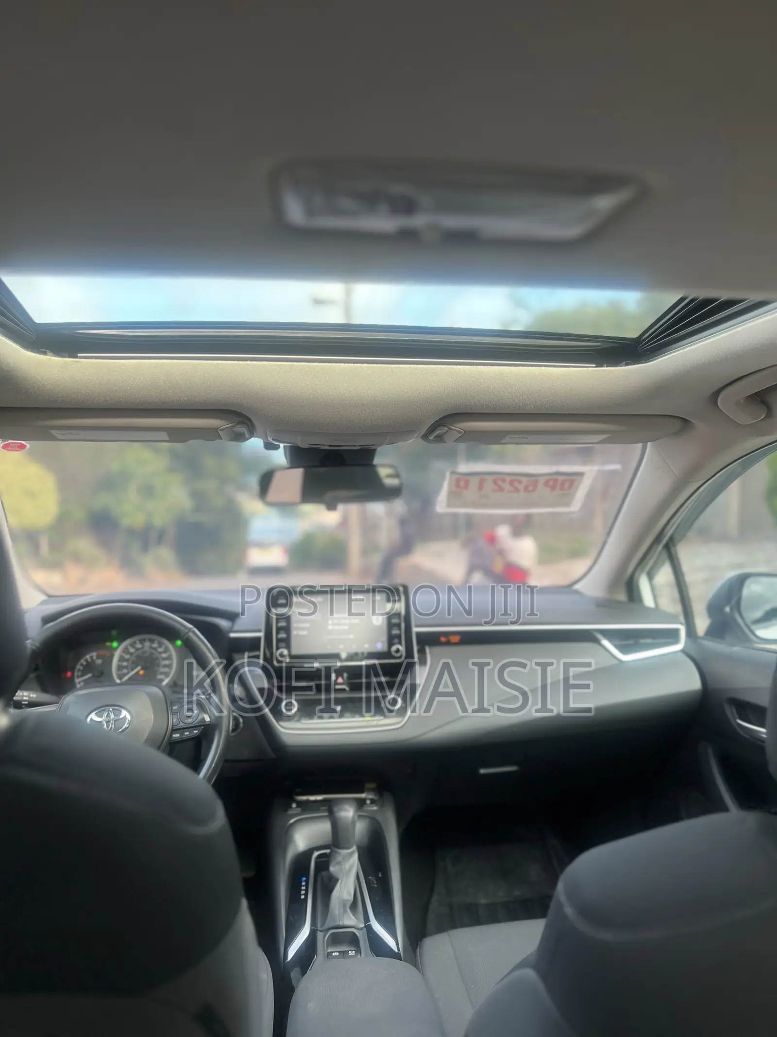 Toyota Corolla XSE 2021 White