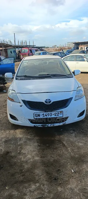 Toyota Belta 2009 White