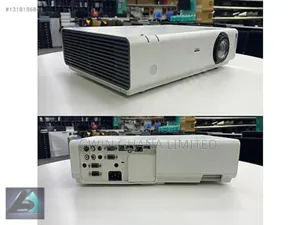 Sony VPL Ew276 Super 3700 Lumens Projector . School, Churches, HDMI