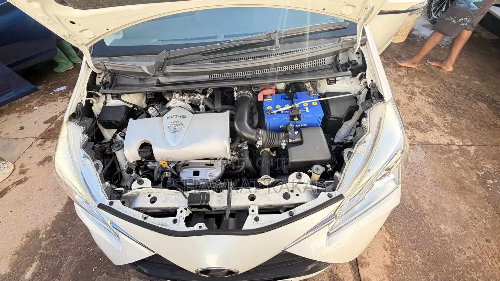 Toyota Vitz 1.3 FWD 3dr 2017 White