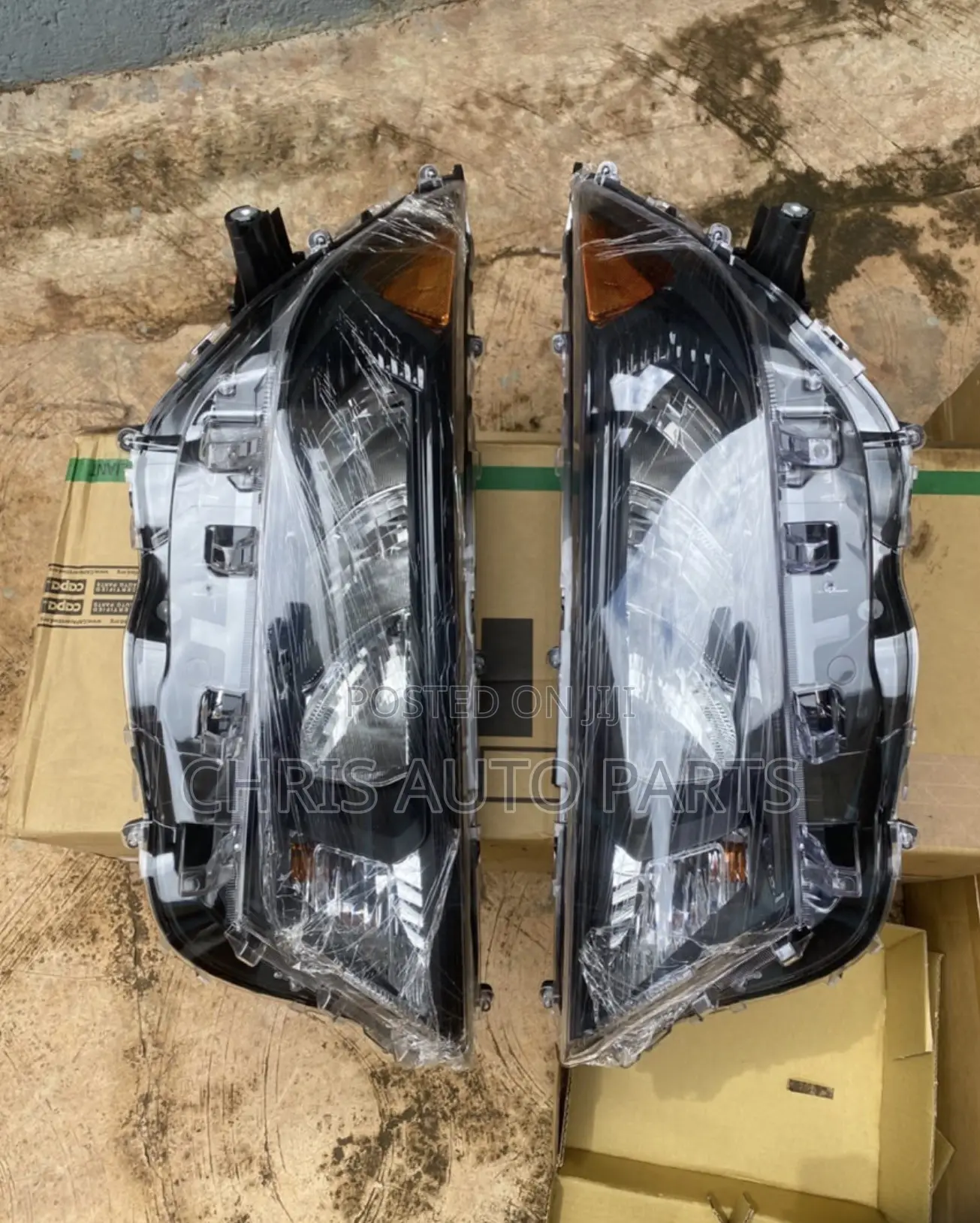 Toyota RAV4 2019 Headlight Lights Depo Available
