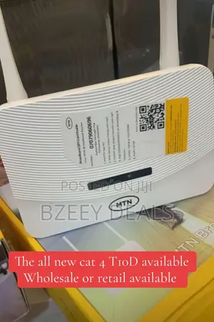 ZLT T10D Max CAT4 Universal Router + 5000mAh Powerbank-Up to 32 Users