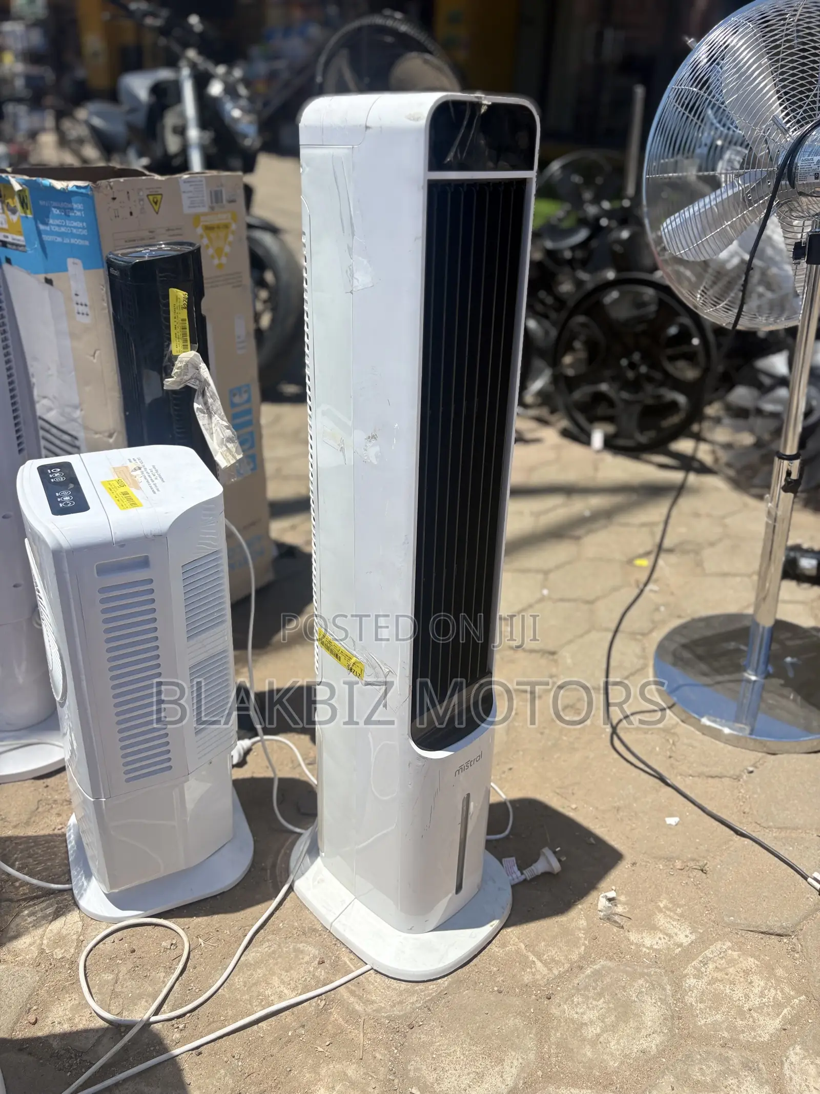 Mistral 4L Tower Evaporative Cooler (Model MACTF01R)