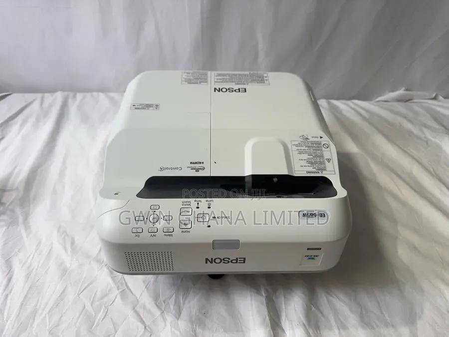 Epson EB-685Wi Ultra Short Throw Projector | 3500 Lumens | WXGA