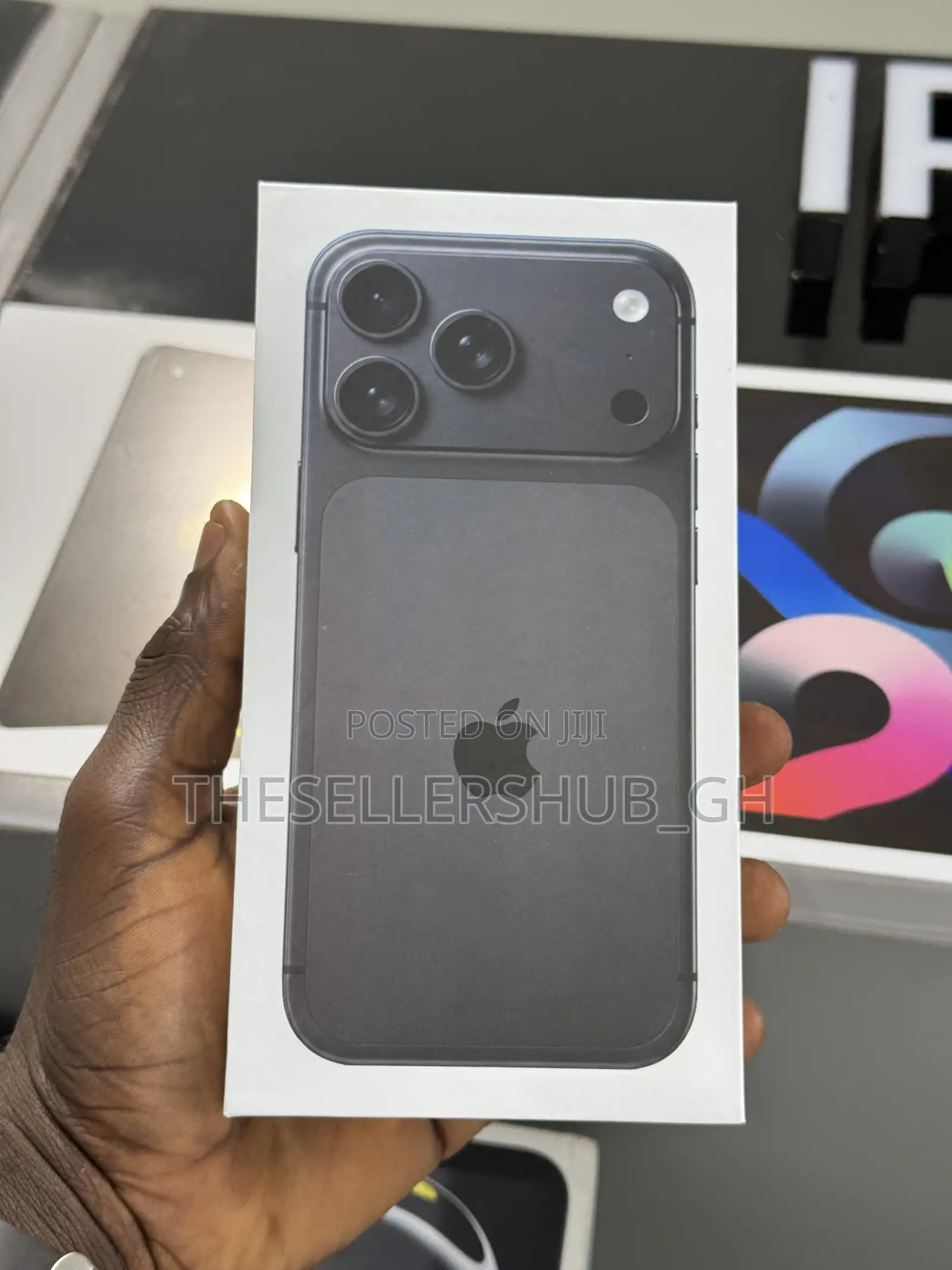 New Apple iPhone 18 Pro Max 256 GB Black