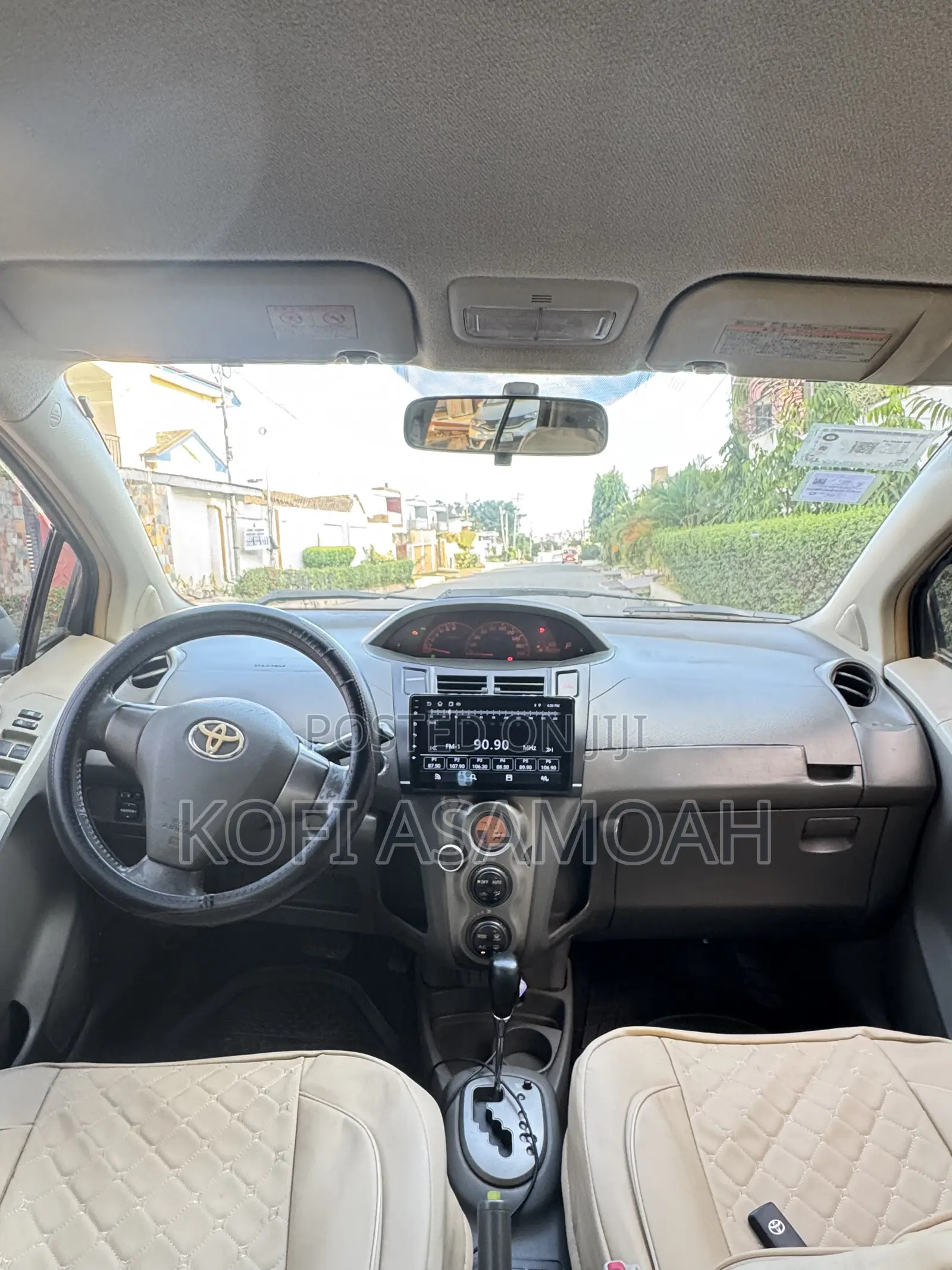 Toyota Vitz 1.3 AWD 3dr 2010 Green