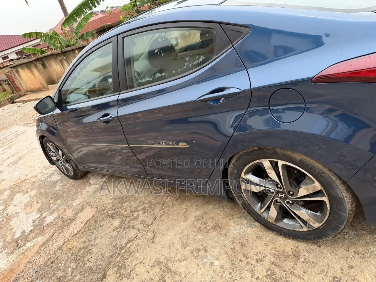 Hyundai Elantra Limited Sedan FWD (1.8L 4cyl 6A) 2016 Blue