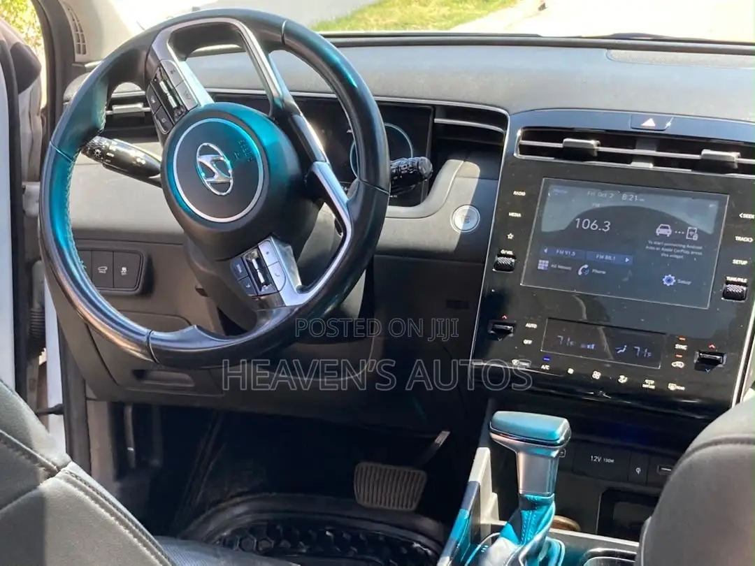 Hyundai Tucson 2022 White