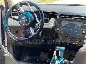 Hyundai Tucson 2022 White