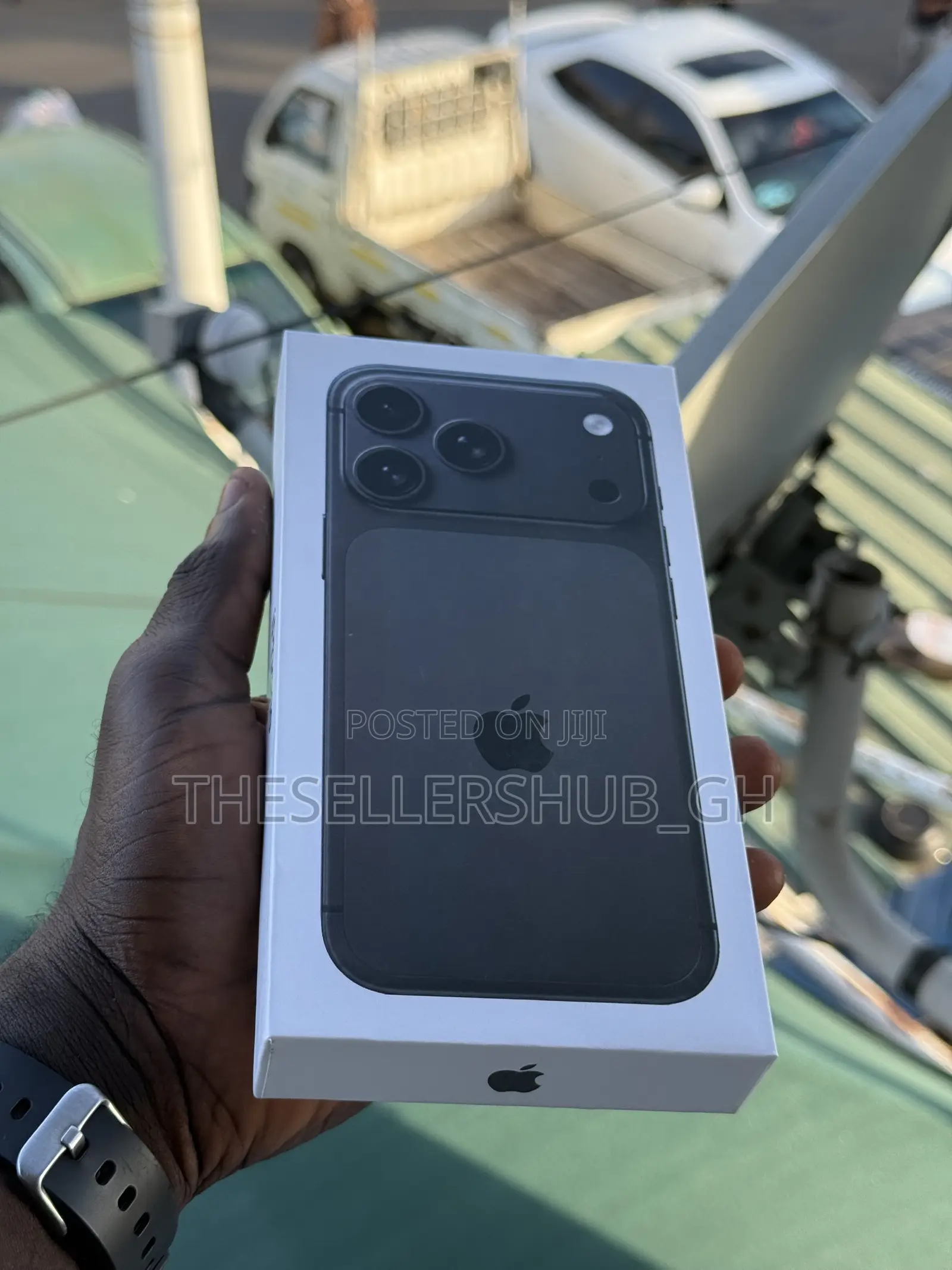 New Apple iPhone 18 Pro Max 1 TB Black
