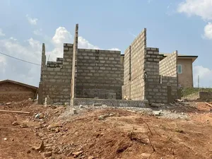 3bdrm House in Mia Building, Police Station for sale
