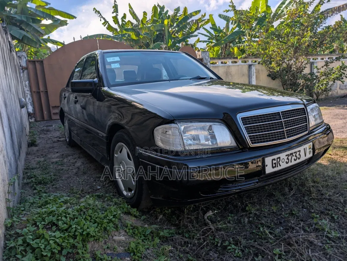 Mercedes-Benz C180 1995 Black