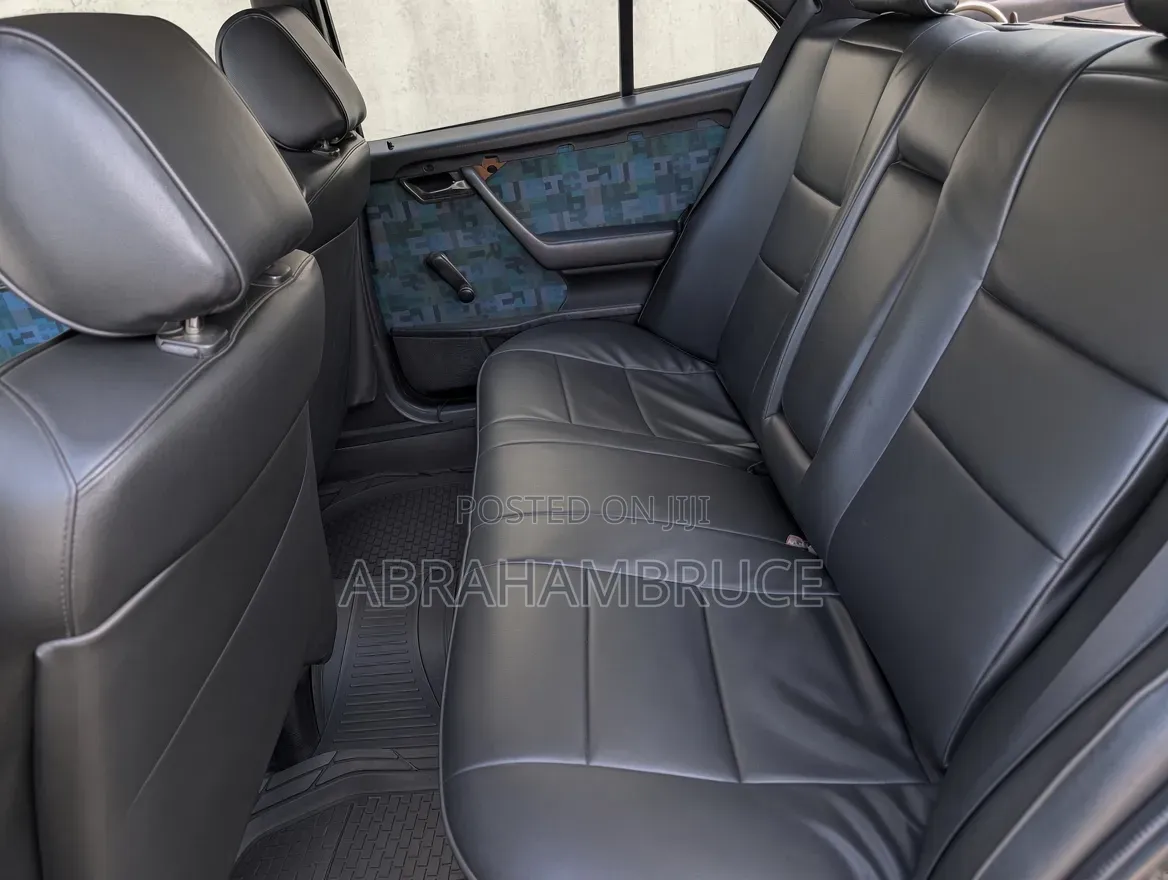 Mercedes-Benz C180 1995 Black