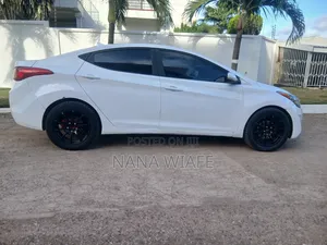 Hyundai Elantra 2013 White