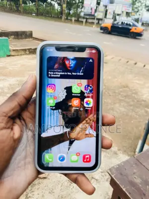 Apple iPhone 11 128 GB Black