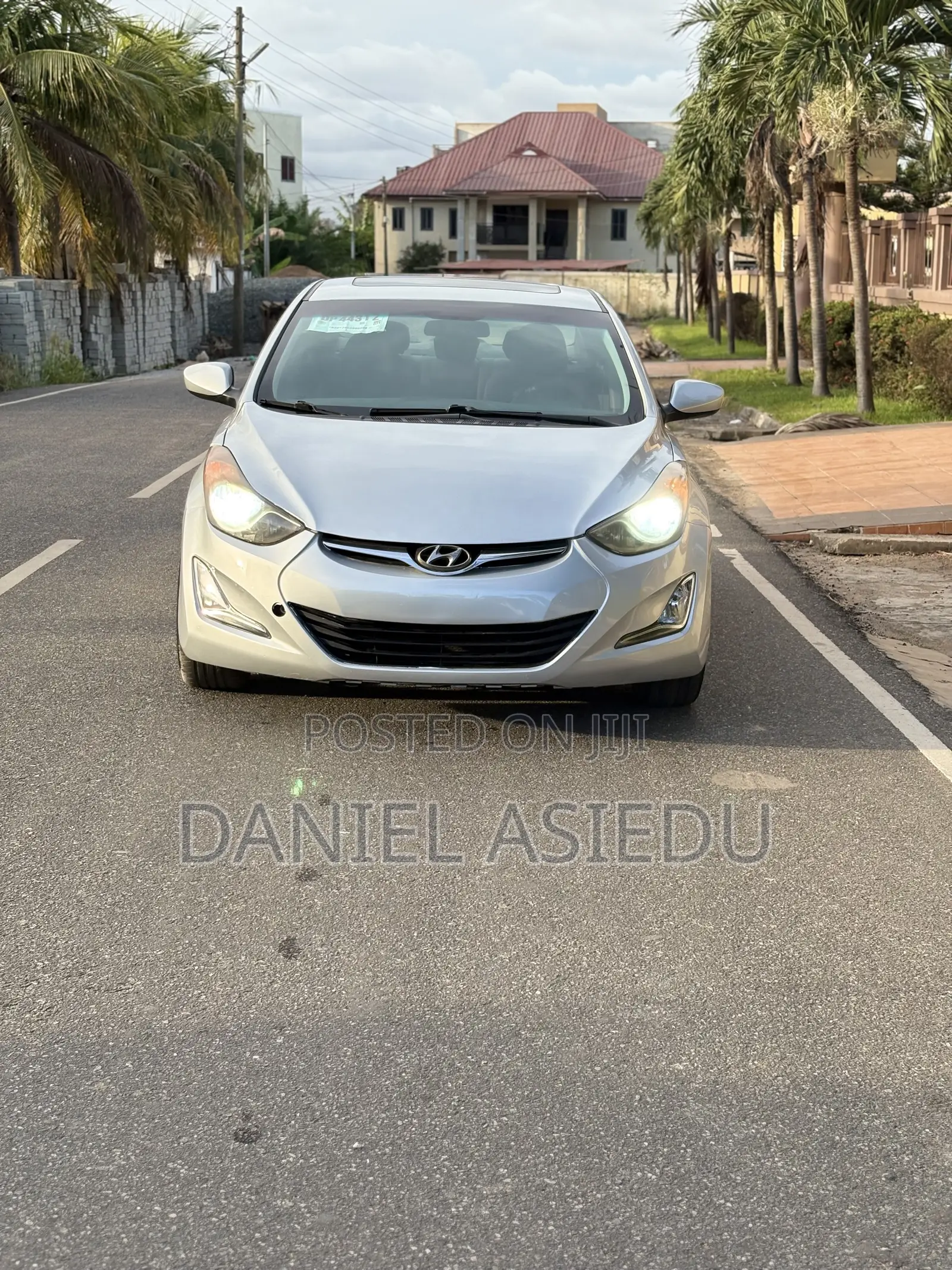 Hyundai Elantra Limited Sedan FWD (1.8L 4cyl 6A) 2013 Silver