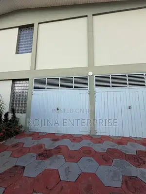 Furnished 8bdrm House in Tuc Residential, Kumasi Metropolitan for rent