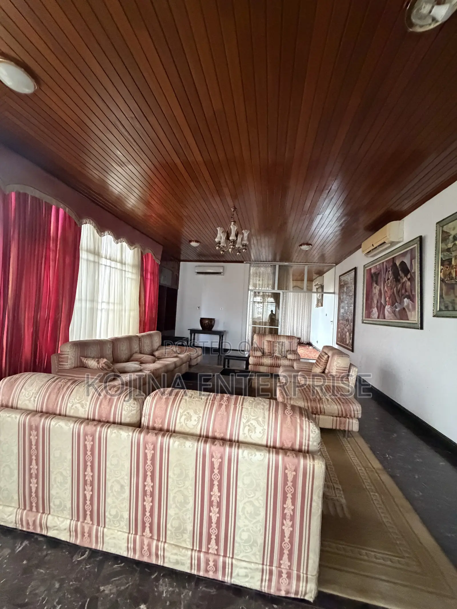 Furnished 8bdrm House in Tuc Residential, Kumasi Metropolitan for rent